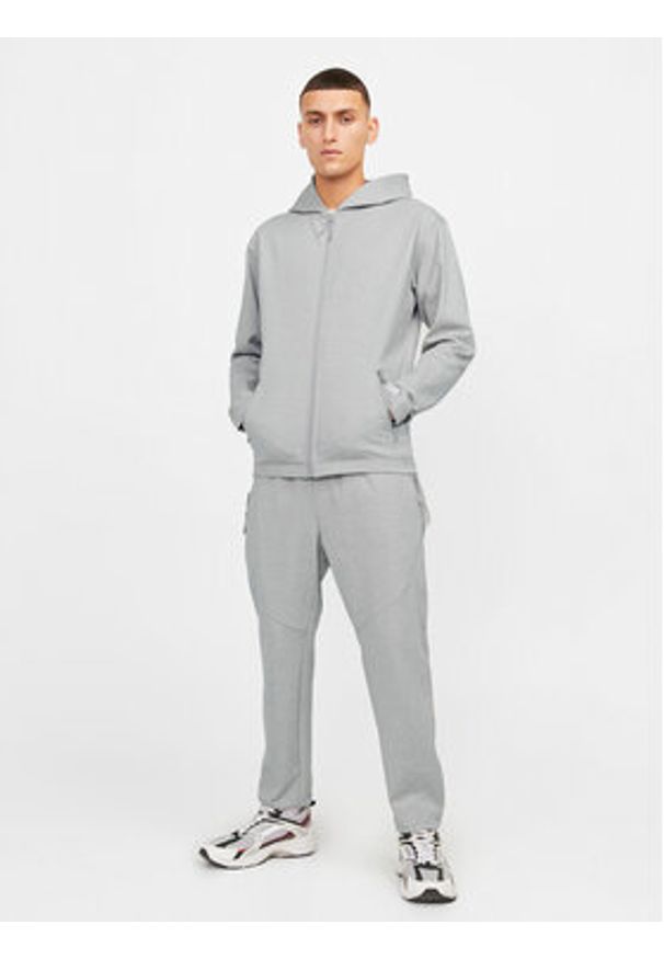 Jack & Jones Spodnie dresowe Will 12253727 Szary Slim Fit. Kolor: szary. Materiał: syntetyk