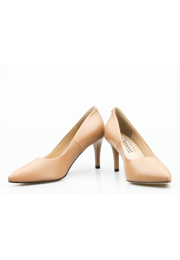 Inna - Szpilki skórzane niskie blade tofu Clasicco. Materiał: skóra. Obcas: na szpilce. Styl: elegancki. Wysokość obcasa: średni
