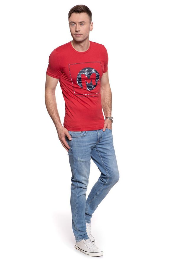 Mustang - MĘSKI T-SHIRT MUSTANG Aaron C Print 1009910 8347. Wzór: nadruk