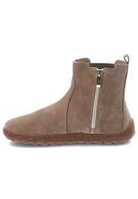 Brązowe Botki Barefoot Armodo Wygodne Obuwie Damskie. Okazja: na co dzień. Zapięcie: zamek. Kolor: brązowy. Materiał: welur. Wzór: aplikacja. Styl: casual, elegancki #4