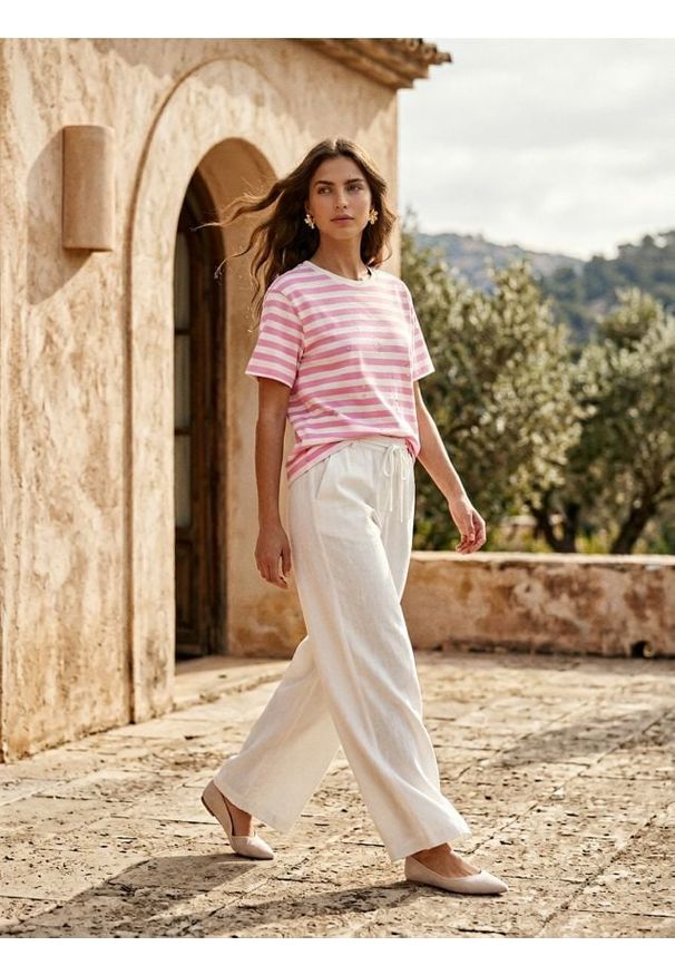 Sinsay - Bawełniana koszulka w paski z ozdobnymi kryształkami - różowy. Kolor: różowy. Materiał: bawełna. Wzór: paski