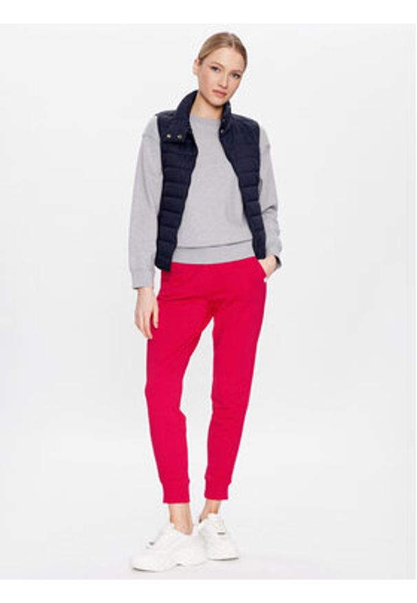 United Colors of Benetton - United Colors Of Benetton Bezrękawnik 2TWDDJ003 Granatowy Regular Fit. Kolor: niebieski. Materiał: syntetyk. Długość rękawa: bez rękawów