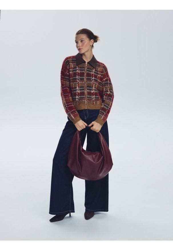 Reserved - Torebka hobo - bordowy. Kolor: czerwony. Materiał: skórzane