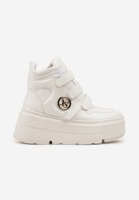 Born2be - Białe Botki Vices w Stylu Sneakersów na Platformie Afirriva. Okazja: na co dzień. Zapięcie: rzepy. Kolor: biały. Materiał: jeans. Wzór: aplikacja. Obcas: na platformie. Wysokość obcasa: średni #4