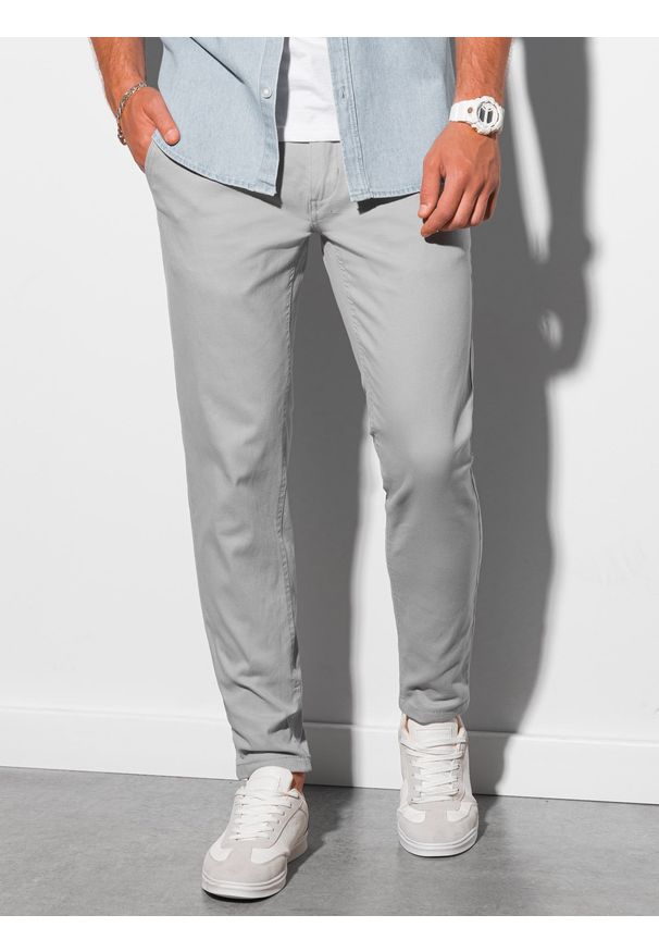 Ombre Clothing - Spodnie męskie chino P156 - jasnoszare - XXL. Okazja: na co dzień. Kolor: szary. Materiał: bawełna, tkanina, elastan. Styl: casual, klasyczny