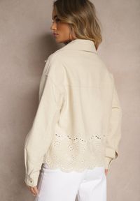 Renee - Beżowa Kurtka Ażurowa o Koszulowym Kroju z Kieszeniami Leniera. Okazja: na co dzień. Kolor: beżowy. Materiał: jeans. Wzór: ażurowy. Sezon: wiosna. Styl: klasyczny, elegancki, casual