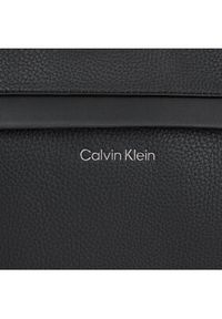 Calvin Klein Torba Ck Must Weekender K50K511605 Czarny. Kolor: czarny. Materiał: skóra