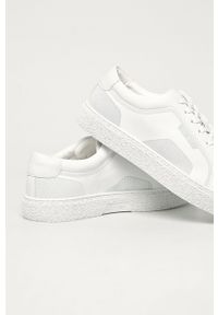Calvin Klein - Buty. Nosek buta: okrągły. Zapięcie: sznurówki. Kolor: biały. Materiał: syntetyk, materiał, skóra ekologiczna, guma. Szerokość cholewki: normalna #3