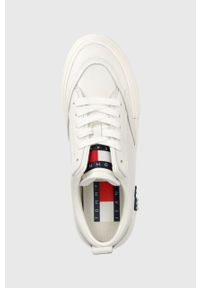 Tommy Jeans tenisówki skórzane EM0EM00984.YBL.DECON.S męskie kolor biały. Nosek buta: okrągły. Zapięcie: sznurówki. Kolor: biały. Materiał: skóra #3