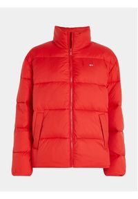 Tommy Jeans Kurtka zimowa DW0DW15963 Czerwony Regular Fit. Kolor: czerwony. Materiał: syntetyk. Sezon: zima