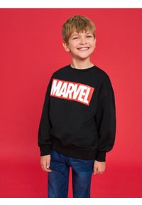Sinsay - Bluza crewneck Marvel - czarny. Kolor: czarny. Wzór: motyw z bajki #1