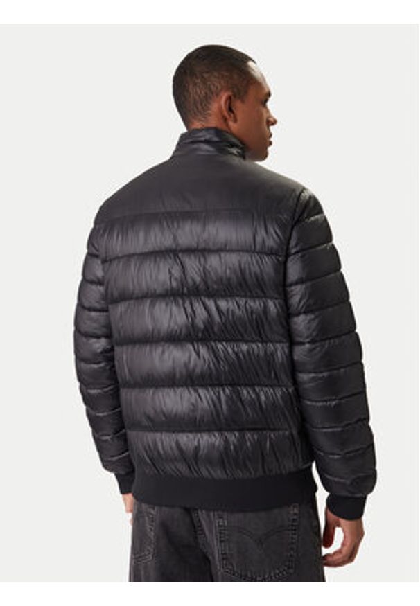 Karl Lagerfeld - KARL LAGERFELD Kurtka zimowa 505090 561590 Czarny Slim Fit. Typ kołnierza: dekolt w karo. Kolor: czarny. Materiał: syntetyk. Sezon: zima