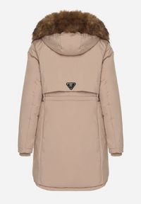 Born2be - Beżowa Casualowa Kurtka Parka z Kapturem z Futerkiem Nallorea. Okazja: na co dzień. Typ kołnierza: kaptur. Kolor: beżowy. Materiał: futro. Styl: casual #4