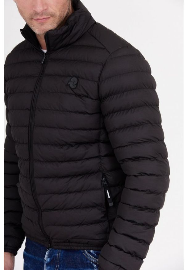 Invicta - INVICTA Czarna kurtka puchowa męska, Rozmiar 3XL. Kolor: czarny. Materiał: puch