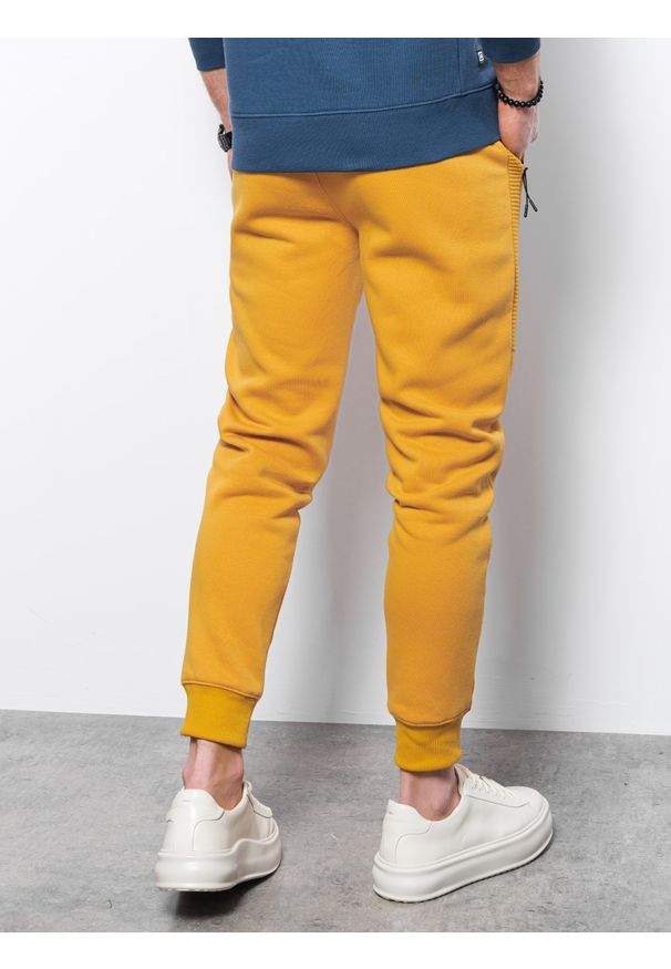 Ombre Clothing - Spodnie męskie dresowe joggery P920 - żółte - XXL. Kolor: żółty. Materiał: dresówka