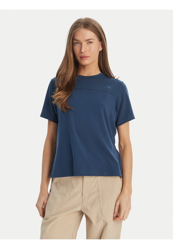 The North Face Koszulka techniczna Back NF0A3LC9 Granatowy Regular Fit. Kolor: niebieski. Materiał: syntetyk