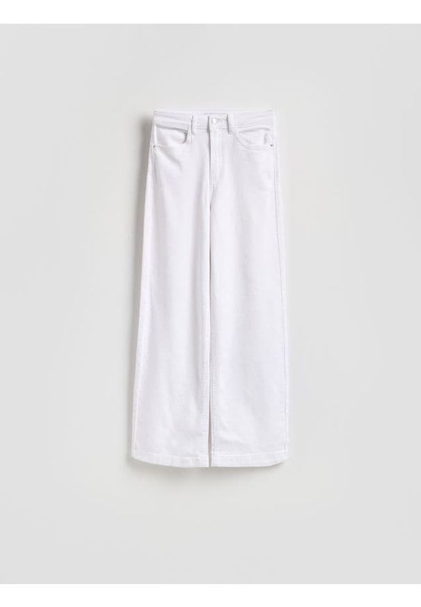Reserved - Jeansy wide leg z wysokim stanem - biały. Stan: podwyższony. Kolor: biały