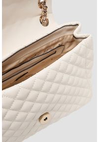 Guess - GUESS Biała kopertówka damska Everlee Convertible. Kolor: biały. Materiał: skórzane #7