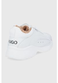 Hugo Buty kolor biały na platformie. Nosek buta: okrągły. Zapięcie: sznurówki. Kolor: biały. Materiał: guma. Obcas: na platformie