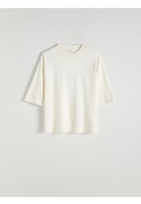 Reserved - Gładki T-shirt oversize - złamana biel. Materiał: bawełna, dzianina. Wzór: gładki #1