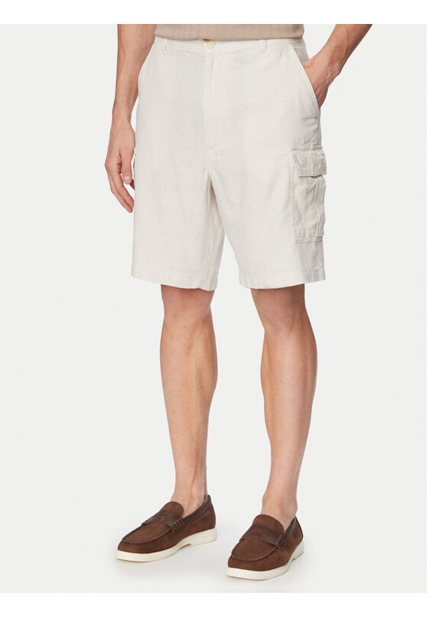 Calvin Klein Jeans Szorty materiałowe LV04RF610G Beżowy jasny Regular Fit. Kolor: beżowy. Materiał: bawełna