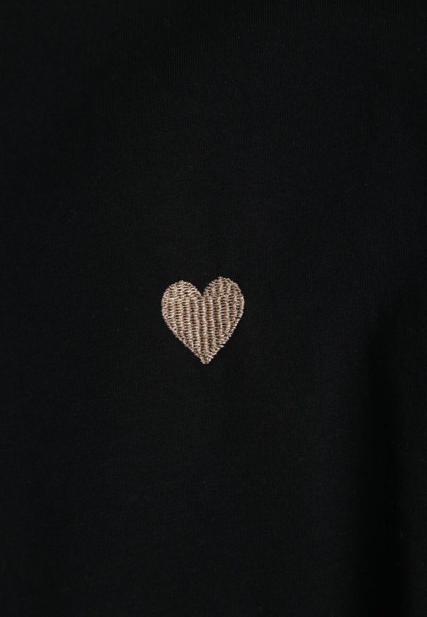 Born2be - Czarny Bawełniany T-shirt z Serduszkiem i Ozdobnymi Łańcuszkami Jynorin. Okazja: do pracy, na co dzień. Kolor: czarny. Materiał: bawełna. Wzór: aplikacja. Styl: elegancki, klasyczny, casual