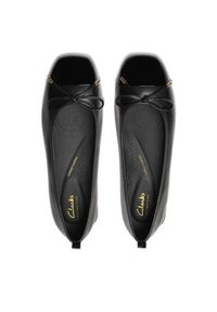 Clarks Baleriny Ubree15 Poppy 26181322 Czarny. Kolor: czarny. Materiał: skóra