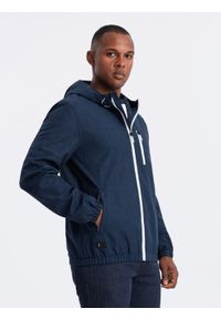 Ombre Clothing - Lekka sportowa kurtka męska z polarową podszewką – granatowa V2 - Rozmiar: M. Typ kołnierza: kołnierzyk stójkowy. Kolor: niebieski. Materiał: polar. Wzór: melanż, aplikacja, ze splotem, nadruk. Styl: sportowy