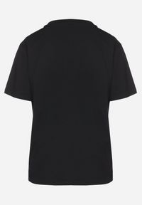 Born2be - Czarny T-shirt z Bawełny o Kroju Oversize z Haftem i Cekinami Uliowena. Okazja: na co dzień, na spacer. Kolor: czarny. Materiał: bawełna. Wzór: haft. Sezon: lato. Styl: casual