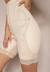 Renee - Beżowe Majtki Modelujące High Waist z Szelkami i Push-Upem Tarenna. Stan: podwyższony. Kolor: beżowy. Materiał: koronka. Wzór: koronka