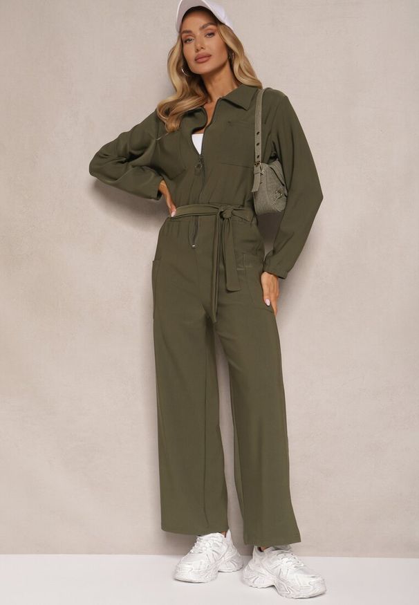 Renee - Zielony Kombinezon z Elastyczną Gumką w Pasie z Dodatkowym Wiązaniem o Luźnym Kroju Creera. Okazja: na co dzień. Kolor: zielony. Materiał: tkanina. Styl: casual