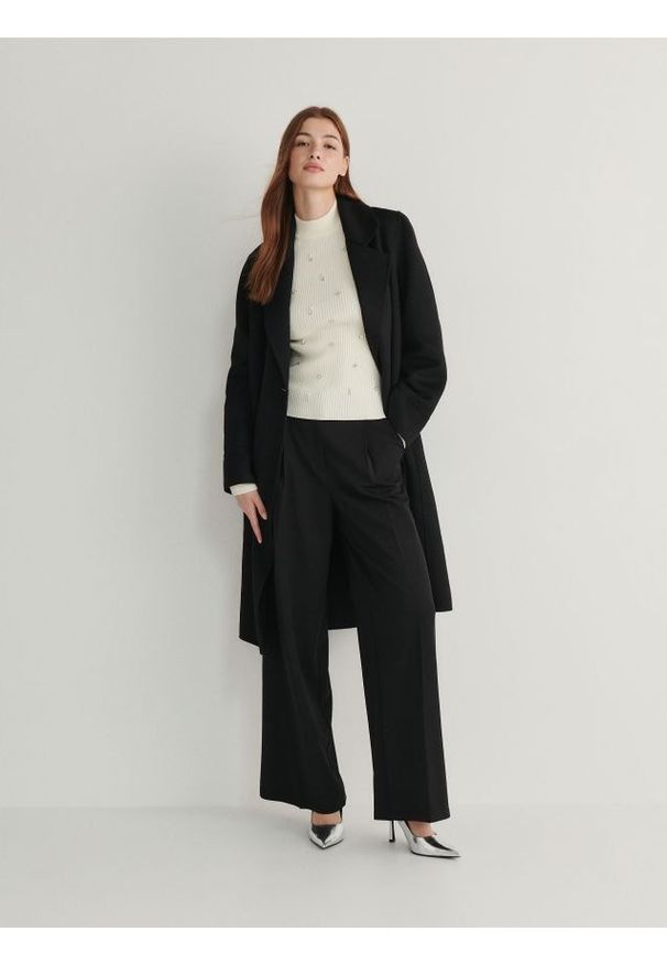 Reserved - Spodnie z szerokimi nogawkami - czarny. Kolor: czarny. Materiał: dzianina. Wzór: gładki