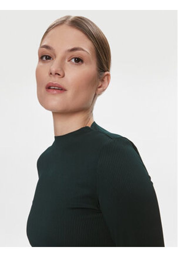JDY Bluzka Filipa 15305339 Zielony Slim Fit. Kolor: zielony. Materiał: syntetyk