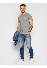 Calvin Klein Jeans T-Shirt Institutional J30J307852 Szary Slim Fit. Kolor: szary. Materiał: bawełna #4