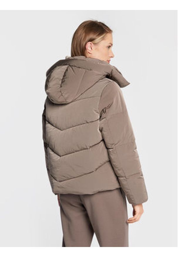 Calvin Klein Kurtka zimowa Modern Padded K20K204693 Beżowy Regular Fit. Kolor: beżowy. Materiał: syntetyk. Sezon: zima