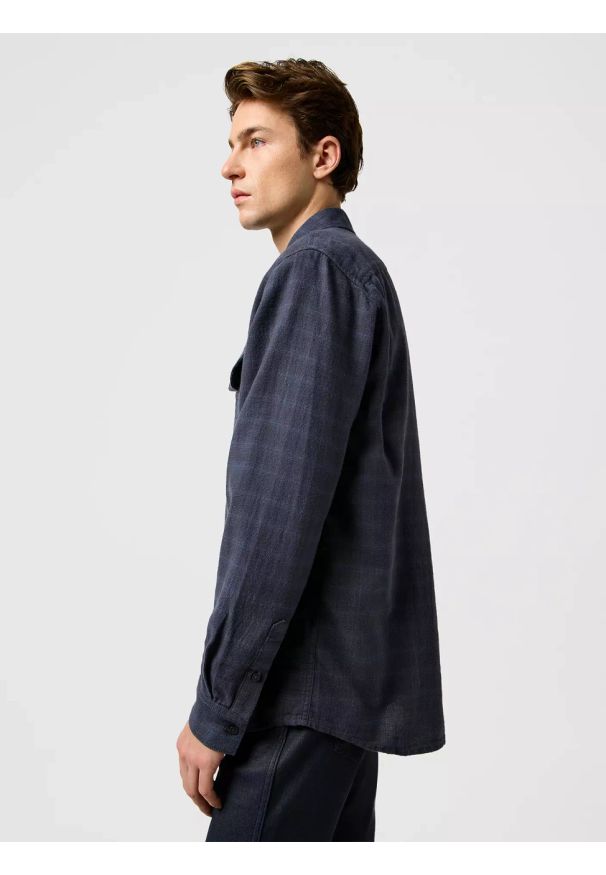 Wrangler - MĘSKA KOSZULA WRANGLER 1 PKT FLANNEL SHIRT MIDNIGHT GREY 112371523