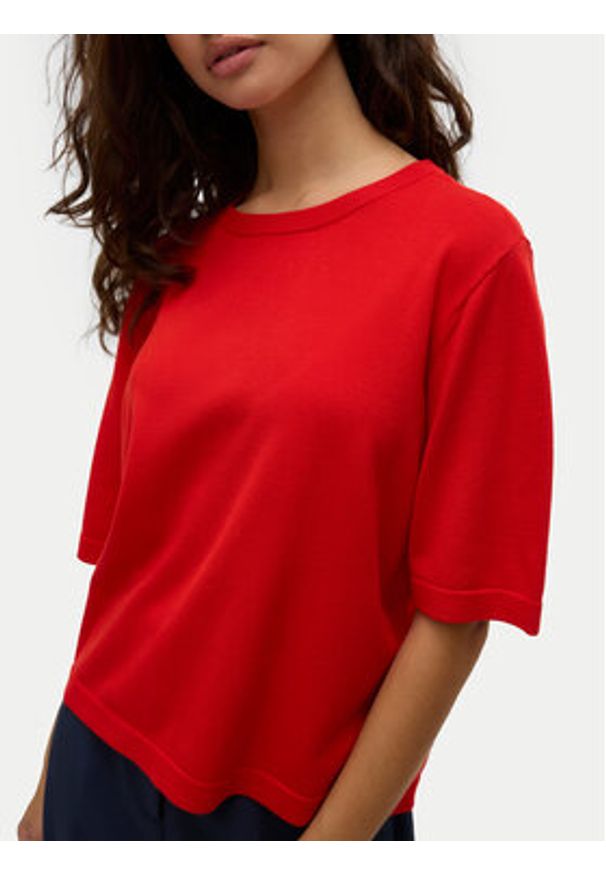 Vero Moda Sweter Silje 10320460 Czerwony Oversize. Kolor: czerwony. Materiał: wiskoza