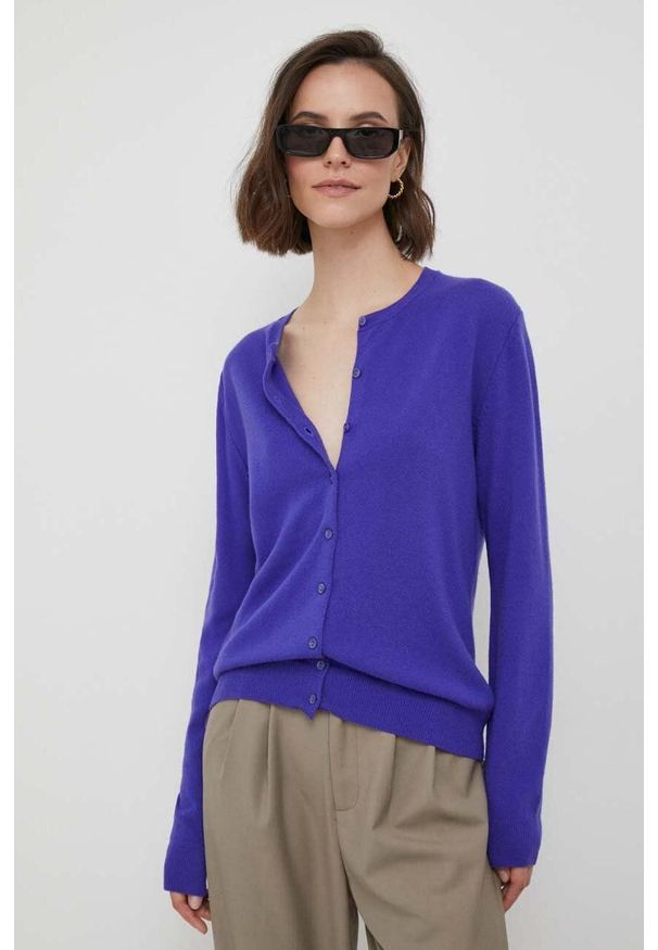United Colors of Benetton kardigan wełniany kolor fioletowy lekki. Kolor: fioletowy. Materiał: wełna. Wzór: gładki