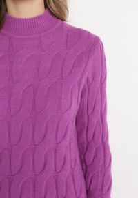 Born2be - Fioletowy Klasyczny Sweter w Ozdobny Splot Aliissa. Kolor: fioletowy. Materiał: dzianina. Długość rękawa: długi rękaw. Długość: długie. Wzór: ze splotem. Styl: klasyczny #5