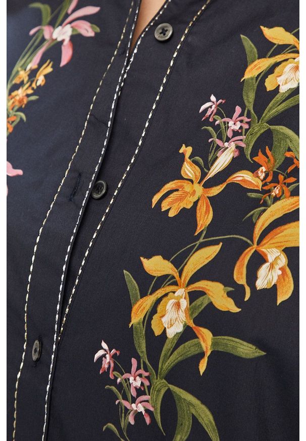 Desigual - Koszula bawełniana. Okazja: na co dzień. Kolor: niebieski. Materiał: bawełna. Długość rękawa: długi rękaw. Długość: długie. Wzór: aplikacja. Styl: casual