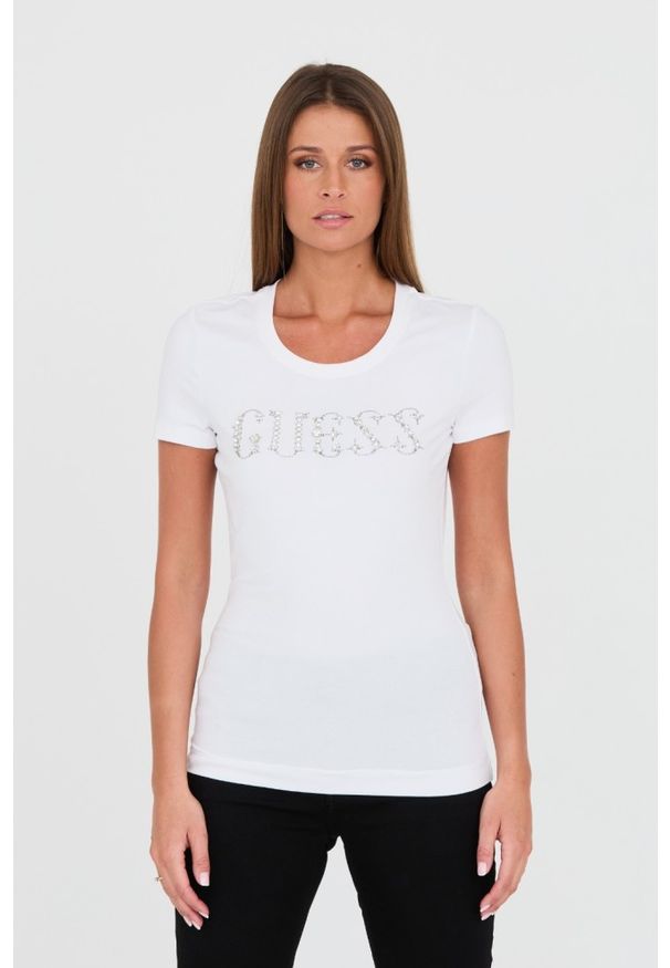 Guess - GUESS Biały damski t-shirt bawełniany Stones Logo Tee, Rozmiar L. Kolor: biały. Materiał: bawełna