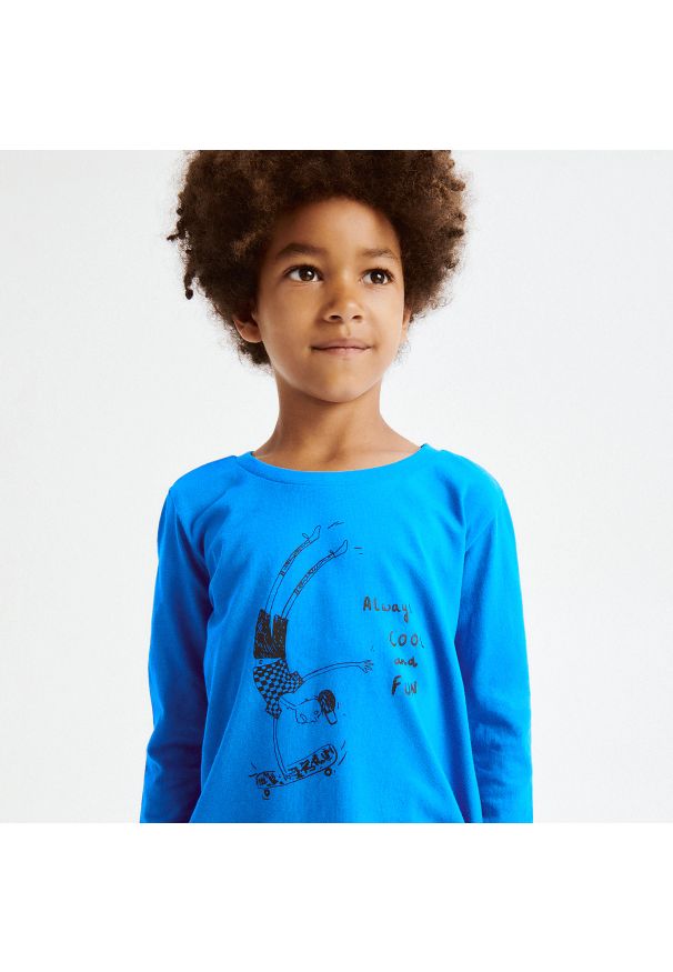 Reserved - Longsleeve z nadrukiem - Niebieski. Kolor: niebieski. Długość rękawa: długi rękaw. Wzór: nadruk