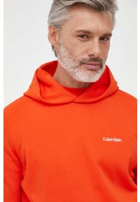 Calvin Klein bluza męska kolor pomarańczowy z kapturem gładka. Typ kołnierza: kaptur. Kolor: pomarańczowy. Długość rękawa: długi rękaw. Długość: długie. Wzór: gładki #2
