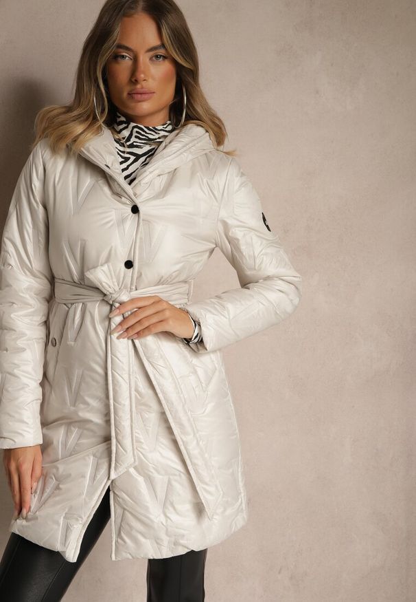 Renee - Jasnoszara Pikowana Kurtka z Kapturem i Wiązanym Paskiem Elladie. Okazja: na co dzień. Typ kołnierza: kaptur. Kolor: szary. Materiał: jeans, dzianina. Styl: casual