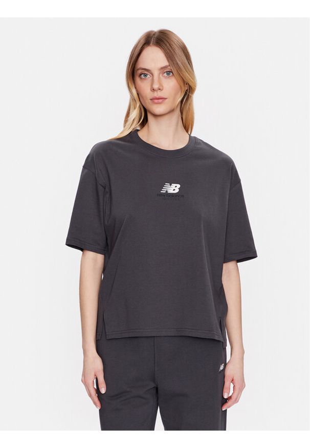 New Balance T-Shirt WT31511 Szary Oversize. Kolor: szary. Materiał: bawełna