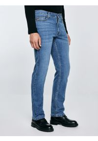 Big-Star - Jeansy męskie z prostą nogawką niebieskie Trent 114. Okazja: na co dzień. Kolor: niebieski. Wzór: haft. Sezon: wiosna, jesień, lato. Styl: casual, klasyczny #3