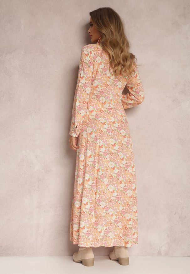 Renee - Biało-Pomarańczowa Sukienka Koszulowa Castorius. Okazja: na randkę, na spacer, na plażę. Kolor: pomarańczowy. Wzór: nadruk. Typ sukienki: koszulowe. Materiał: tkanina. Długość rękawa: długi rękaw. Sezon: lato. Styl: boho, klasyczny. Długość: maxi