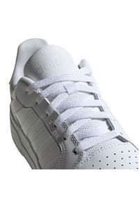 Adidas - Buty adidas Entrap M EH1865 białe. Okazja: na co dzień. Kolor: biały. Materiał: materiał, syntetyk, guma, skóra. Szerokość cholewki: normalna. Sezon: lato #4