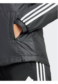 Adidas - adidas Kurtka przejściowa Essentials 3-Stripes IN3288 Czarny Regular Fit. Kolor: czarny. Materiał: syntetyk #4