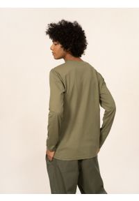 outhorn - Longsleeve gładki męski - khaki. Okazja: na co dzień. Kolor: brązowy. Materiał: bawełna, jersey. Długość rękawa: długi rękaw. Wzór: gładki. Styl: casual, klasyczny #7